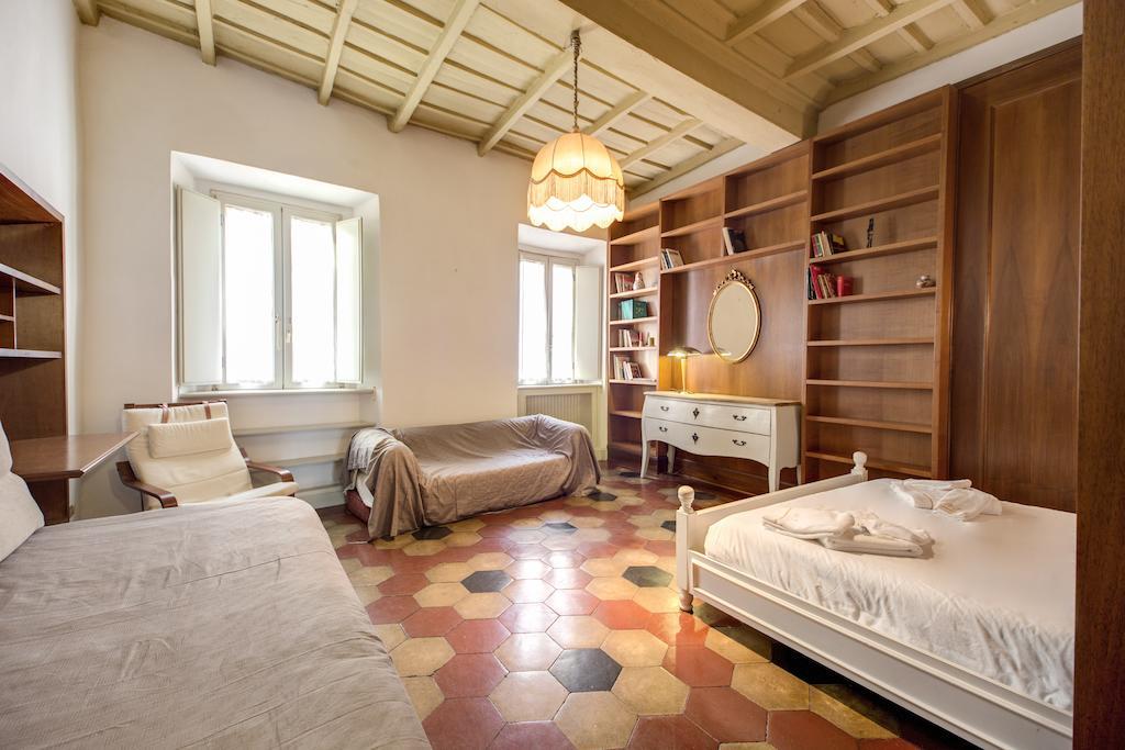 Ground Floor Trastevere โรม ห้อง รูปภาพ